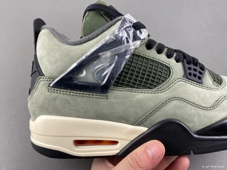 - Undefeated 2025 Jun x IB1519-200 4 Air - Jordan 1129